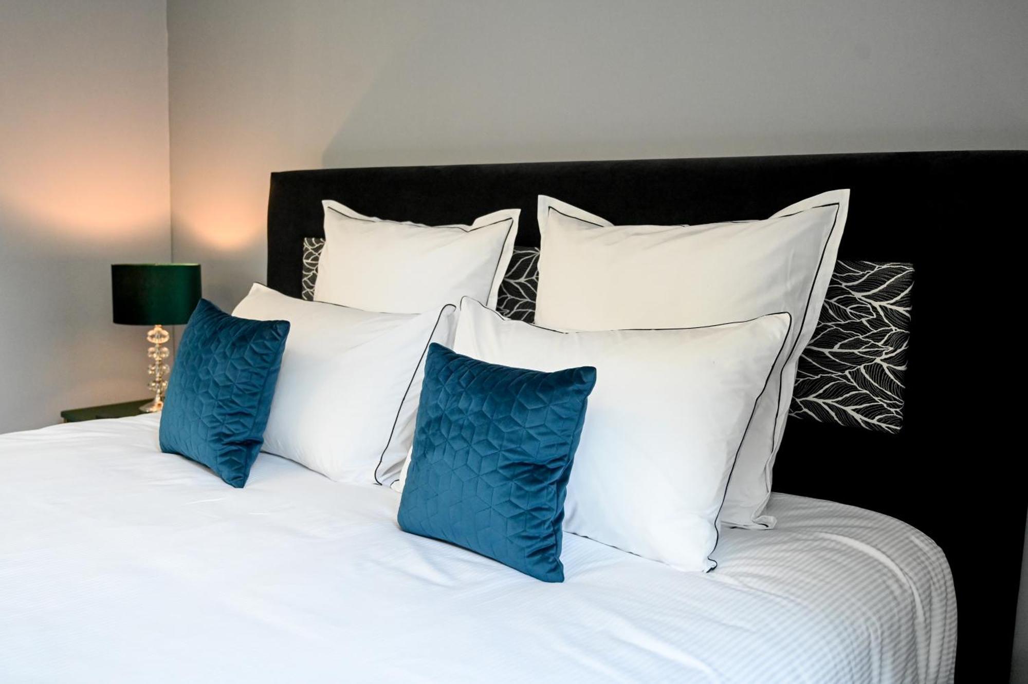 Bed and Breakfast La Fontaine Dort Tessy-sur-Vire Экстерьер фото